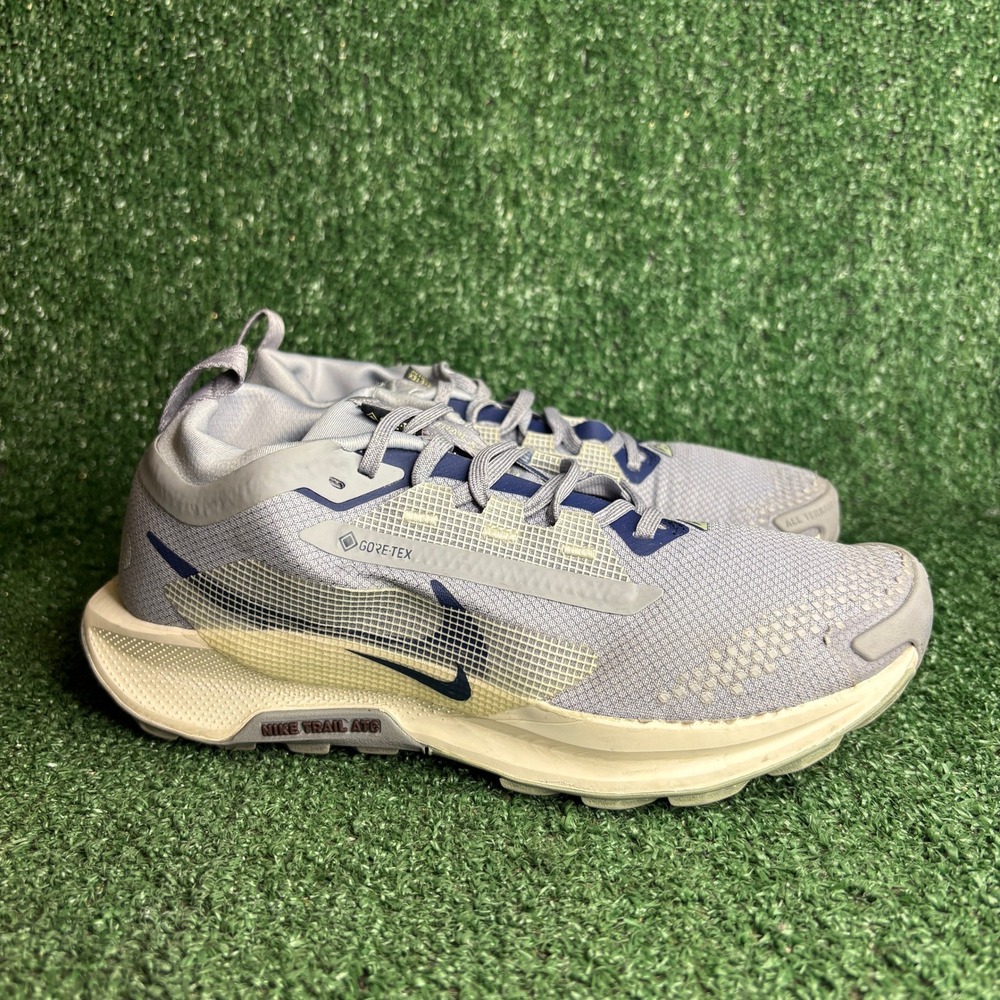 Nike Pegasus Trail 5 GORE-TEX Waterproof Running Shoes Grey Womens 9 (Mens 7.5)